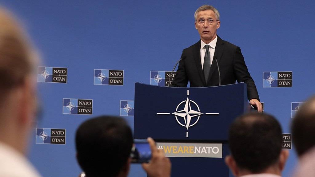 Nato-Generalsekretär Jens Stoltenberg informiert über die gestiegenen Verteidigungsausgaben der europäischen Bündnispartner.