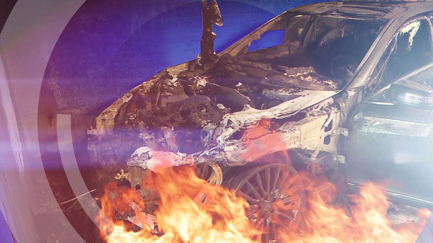 Brand in Tiefgarage: Mercedes S Klasse komplett ausgebrannt