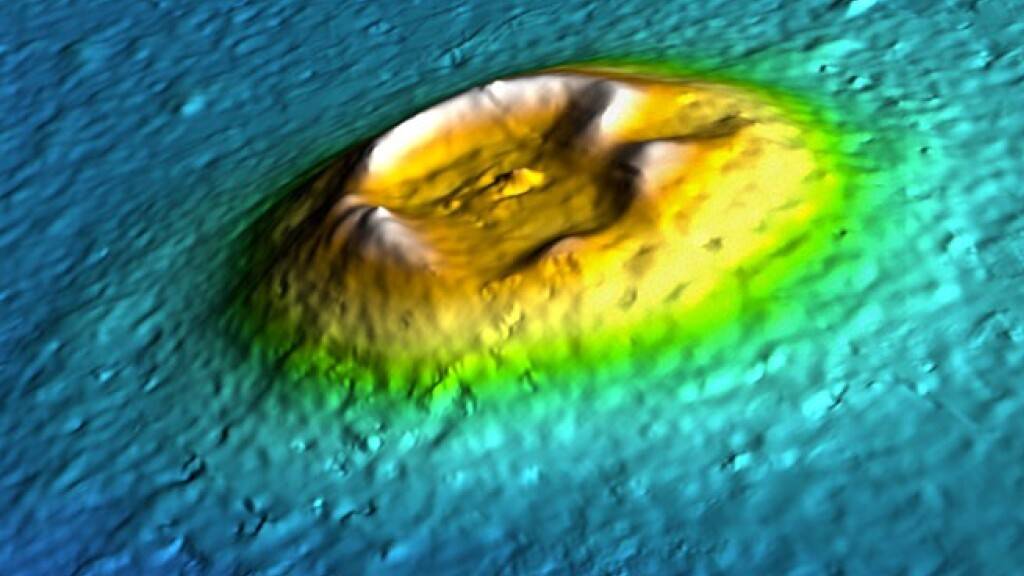 Eine Mars-Struktur, die dem Tonga-Vulkan ähnelt - eingefärbt zwecks Verdeutlichung der Plastizität. Nasa-Wissenschaftler hoffen, dass die Entwicklung des Hunga Tonga-Hunga Haʻapai sie besser verstehen lässt, wie sich die Marsoberfläche bildete (Nasa).