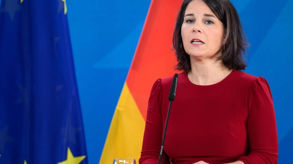 ARCHIV - Außenministerin Annalena Baerbock nimmt am Festakt zum 25. Jahrestag der Gründung des Internationalen Strafgerichtshofs teil. Foto: Bernd von Jutrczenka/dpa