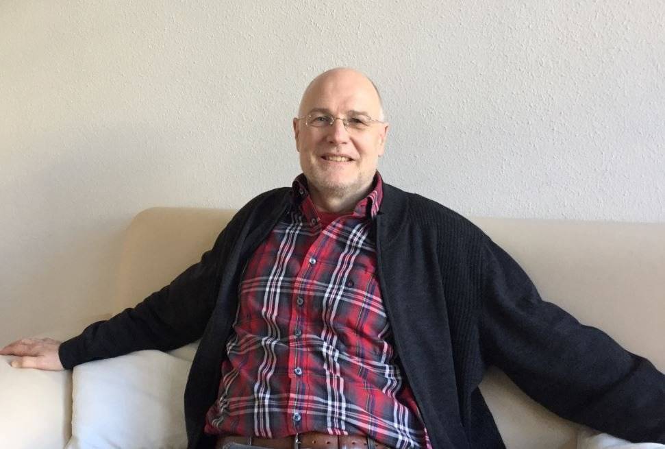 Paartherapeut Peter Haas in seiner Praxis in St.Gallen