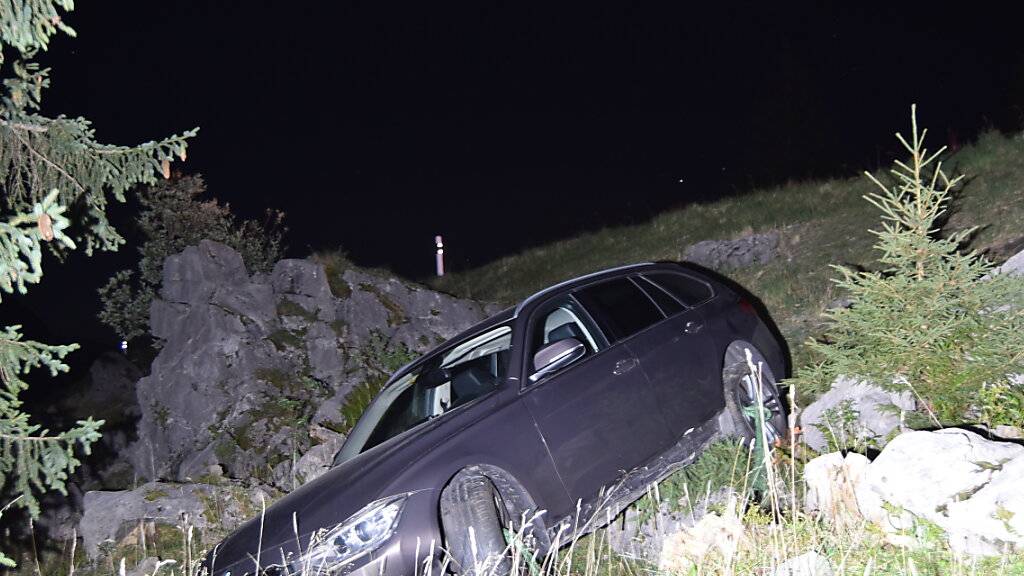 Beim Unfall auf der Schwägalp AR entstand am Auto des 19-Jährigen ein Totalschaden.