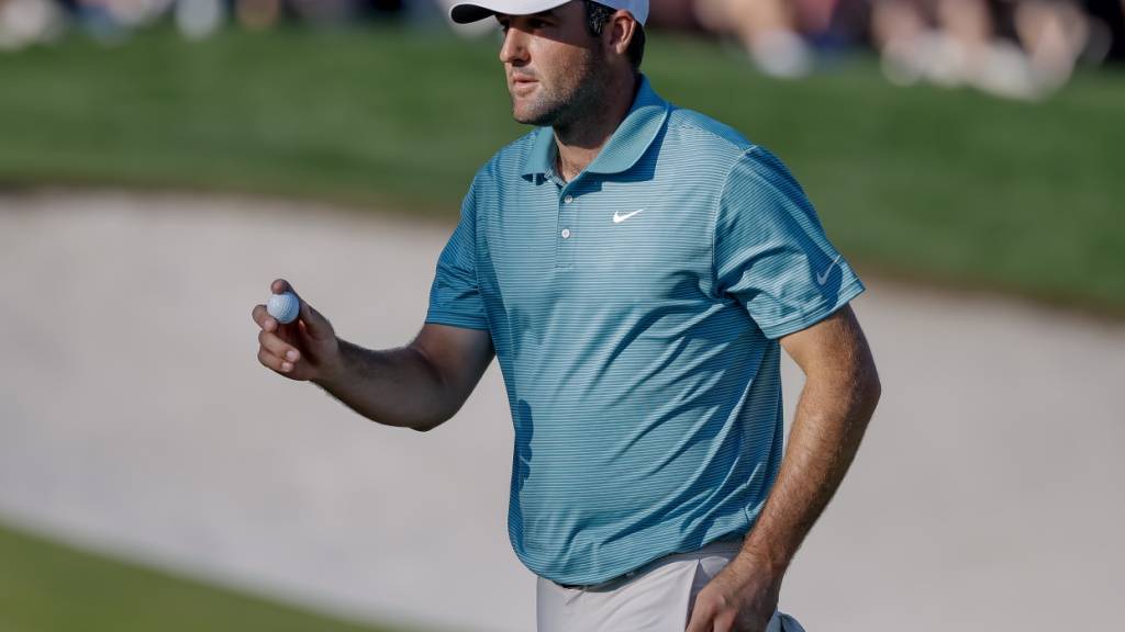 Scottie Scheffler führt bei den PGA Championship vor der Schlussrunde mit drei Schlägen Vorsprung