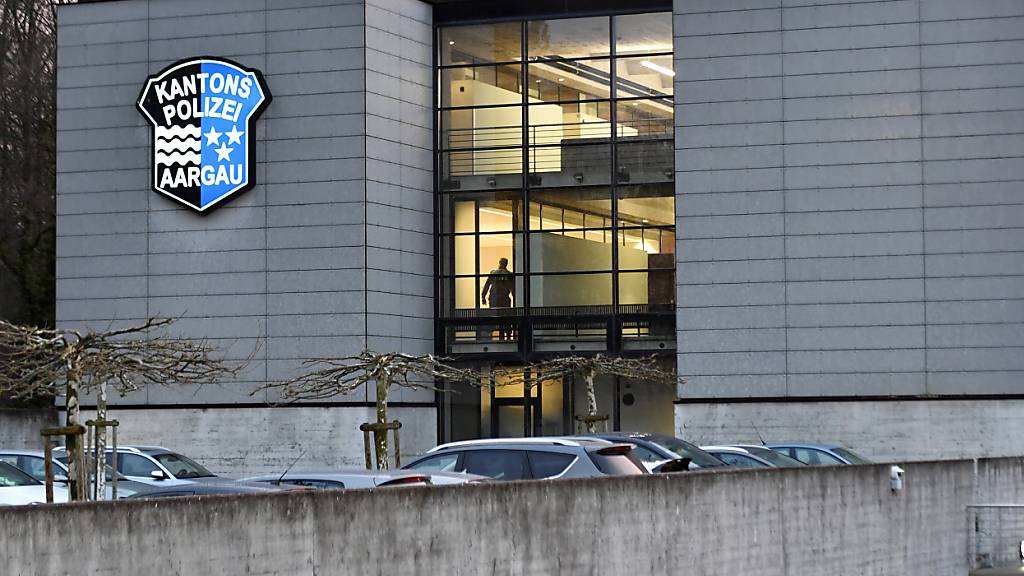 Das Bezirksgericht Baden tagt für den Prozess um das Tötungsdelikt von Bergdietikon AG in den Räumen der Kantonspolizei Aarau in Schafisheim AG. (Archivbild)