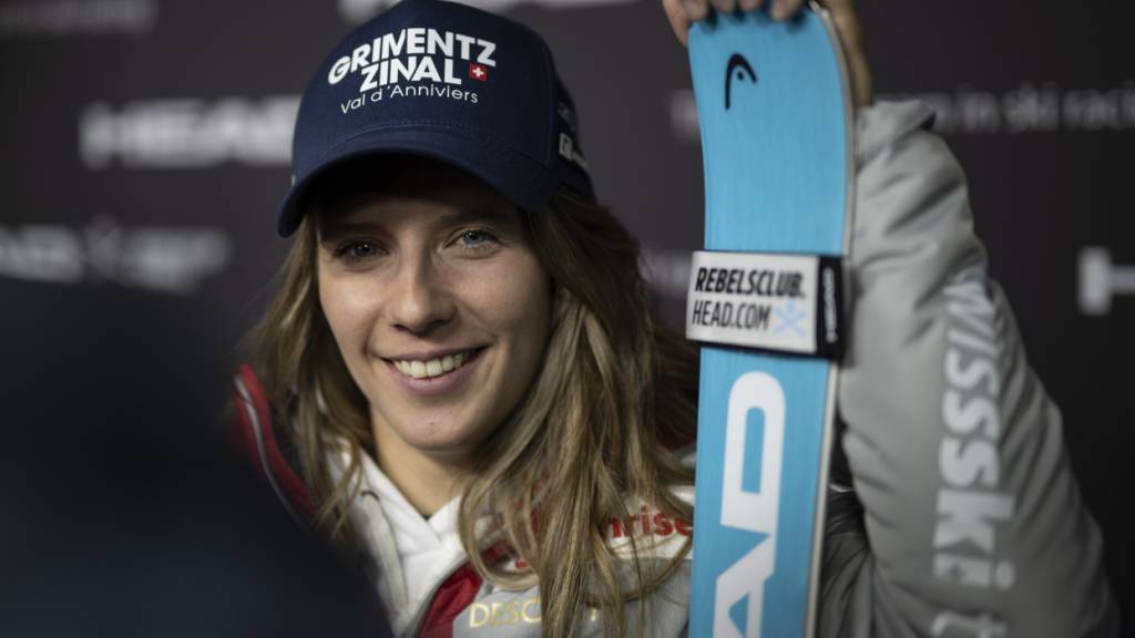 Camille Rast lässt sich von ihrer schmerzenden Hüfte nicht aus der Ruhe bringen