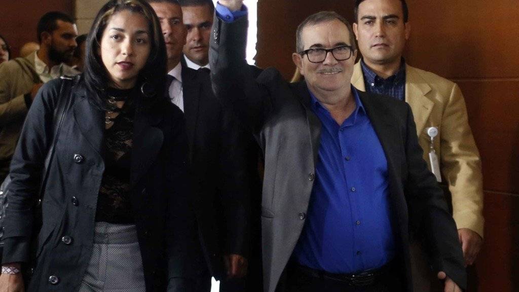 Rodrigo «Timochenko» Londoño, Chef der kolumbianischen Farc-Rebellen, bat die Opfer des Terrors seiner Organisation zum Prozessauftakt am Freitag um Vergebung.