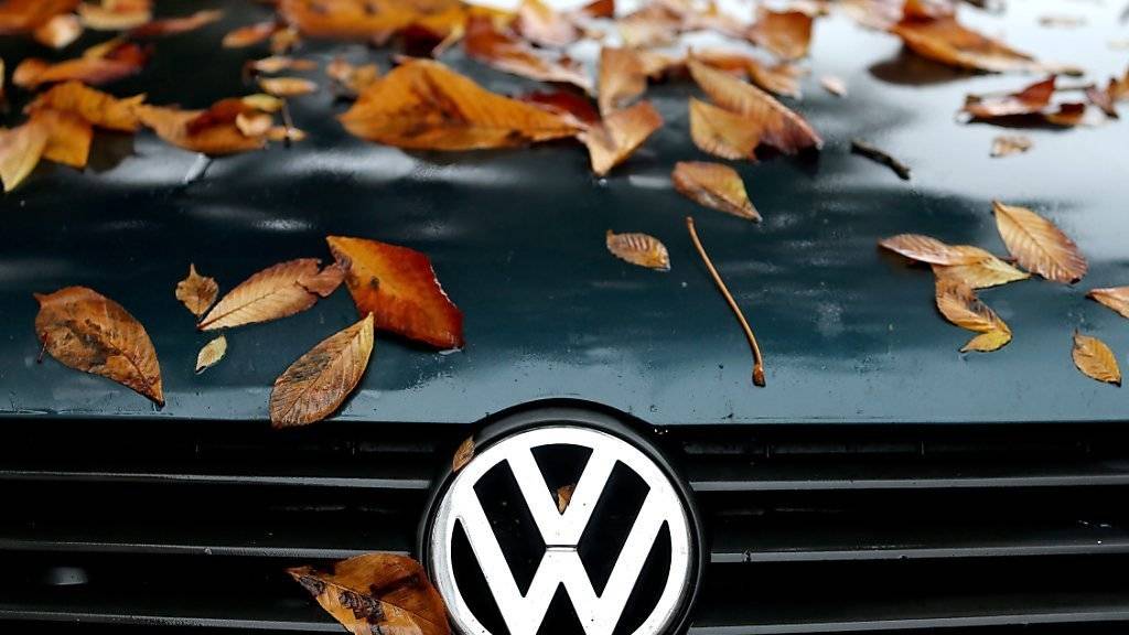 Der Abgas-Skandal drückte bei VW im Herbst auf die Verkaufszahlen.