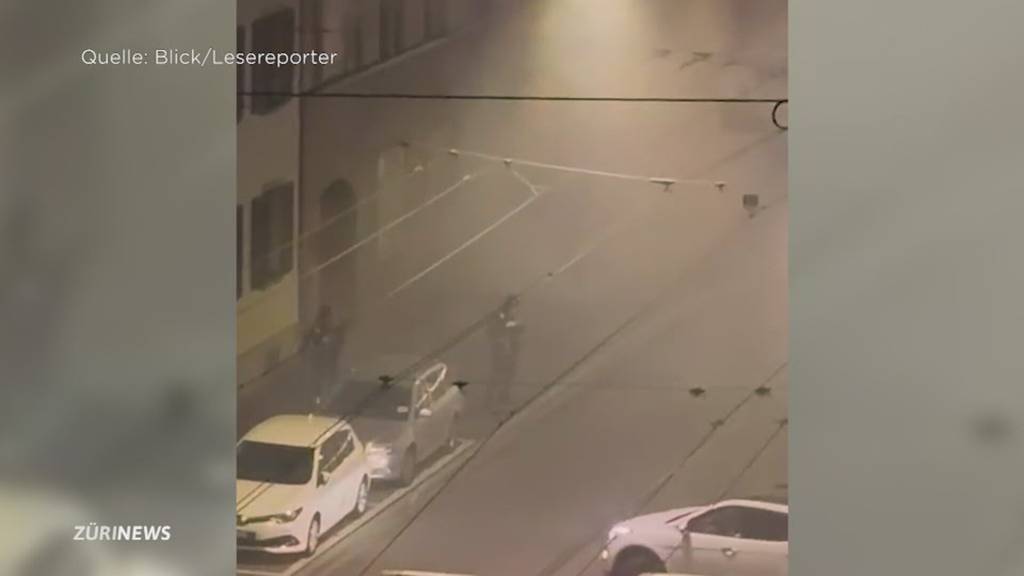 Strassenschlacht nach illegaler Party in Zürich