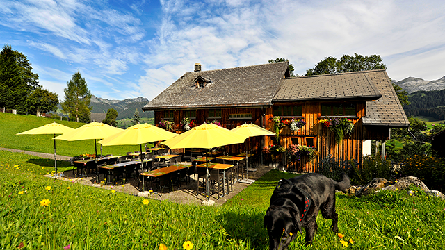 Die Gade Lodge in Unterwasser ist Ausgangspunkt für diverse Wanderziele im Toggenburg. (Bild: Toggenburg Tourismus)