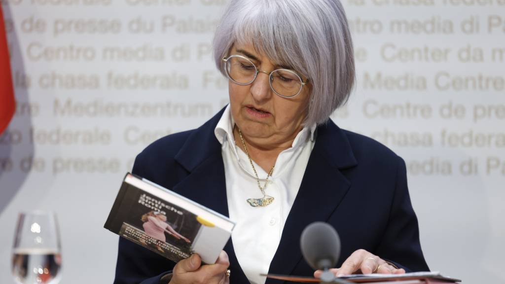 Das Innendepartement beabsichtigt, das an den Jenischen und Sinti begangene Unrecht von einer unabhängigen Kommission aufklären zu lassen. In einem offenen Brief an Bund und Kantone hatten Wissenschaftlerinnen und Wissenschaftler zuvor Ähnliches gefordert. (Archivbild)