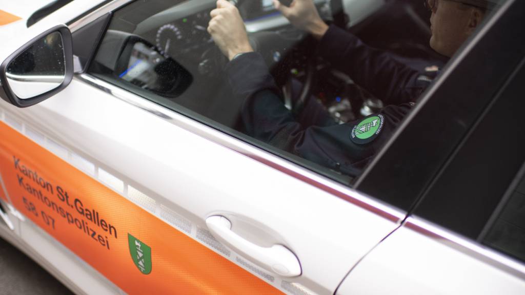 Die Kantonspolizei erhielt in den letzten Tagen drei Meldungen, dass Kinder aus Autos heraus angesprochen worden seien. Vor Ort konnten die Patrouillen jedoch nichts feststellen. (Symbolbild)
