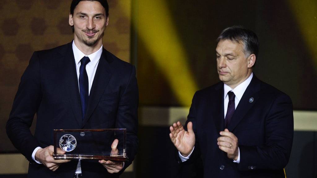 Ibrahimovic mit dem Puskas Award im 2014