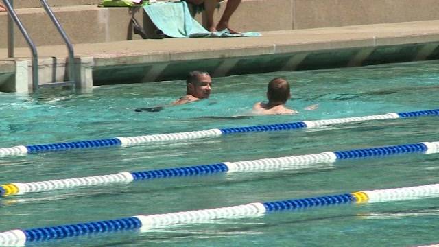 Nachtschwimmen in Bern