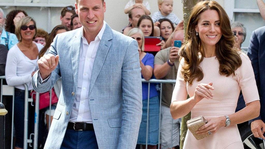 Prinz William und Gattin Kate am Donnerstag in Truro (Cornwall), wo sie Jugendliche ermunterten, sich Zeit zu nehmen für die Berufswahl.