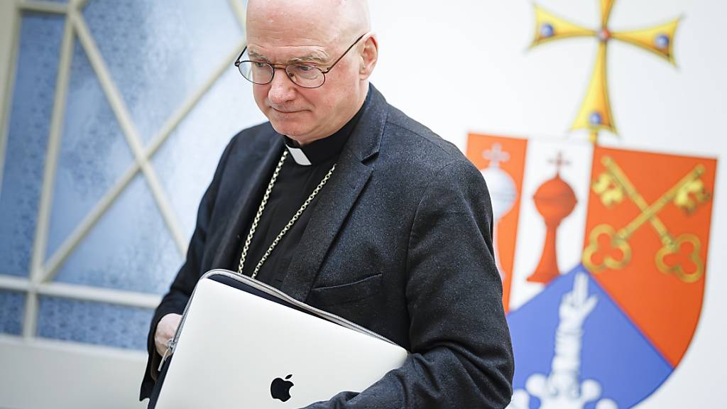 Die Freiburger Justiz tritt auf die Vorwürfe gegen Bischof Charles Morerod nicht ein. (Archivbild)