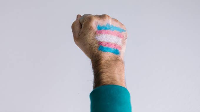 Transmenschen können Namen und Geschlechtseintrag einfacher ändern lassen