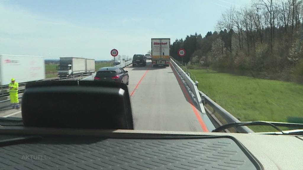 Neuer Anlauf: Auf der A1 bei Recherswil steht ab sofort wieder die Astra Bridge