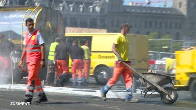 Grossbaustelle Bellevue auf Street Parade vorbereitet