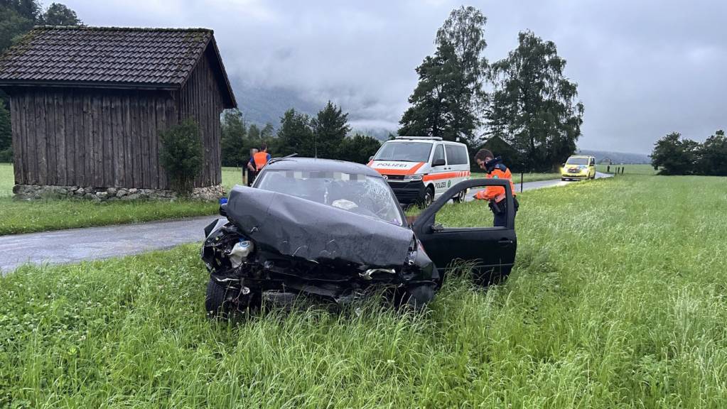 Am Auto entstand Sachschaden von rund 10'000 Franken.