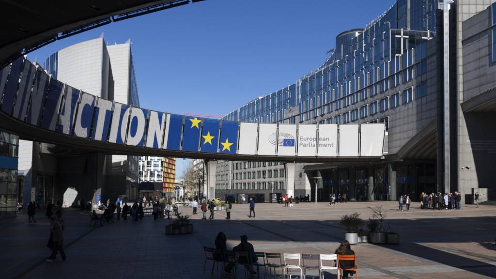EU-Parlamentsausschuss stimmt für das Vertragspaket Schweiz-EU
