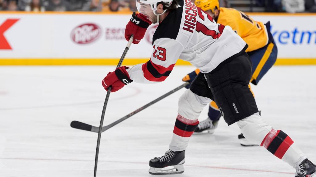 Hischier Doppeltorschütze gegen die Predators