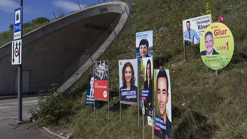 Ansturm auf die 16 Aargauer Sitze im Nationalrat: Die Flut von 713 Kandidierenden auf 52 Listen überfordert zahlreiche Wählende.