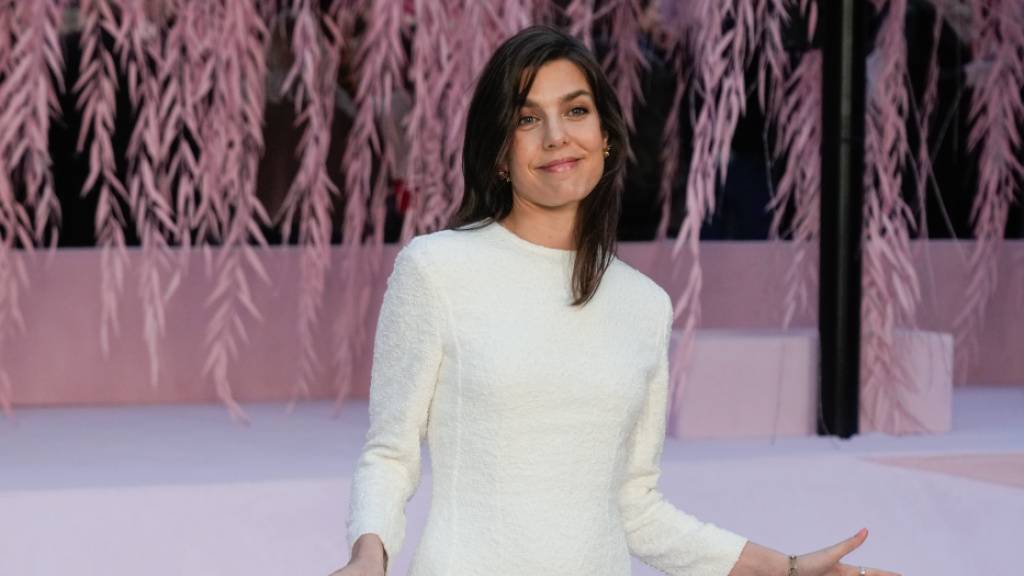 Charlotte Casiraghi bricht mit Jet-Set-Klischees im Buch