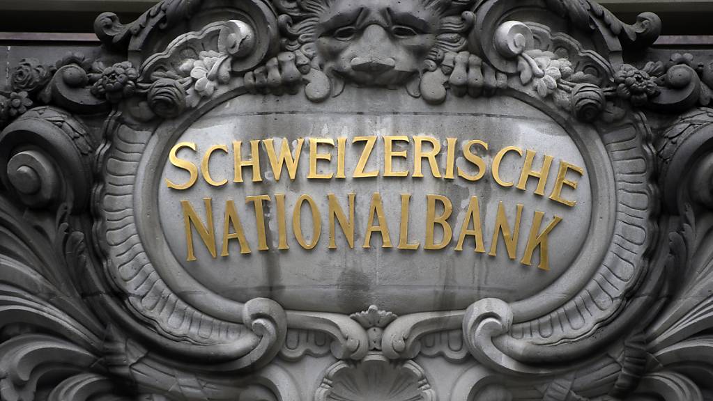 Die Schweizerische Nationalbank (SNB) räumt nach Diskriminierungsvorwürfen Fehler im Umgang mit Mitarbeitenden ein. Allerdings sind laut dem Bankrat nur wenige und keine gravierenden Vorkommnisse ans Licht gekommen. (Archivbild)