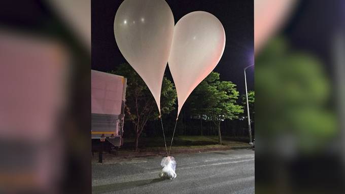 Nordkorea schickt Ballons mit haufenweise Abfall nach Südkorea