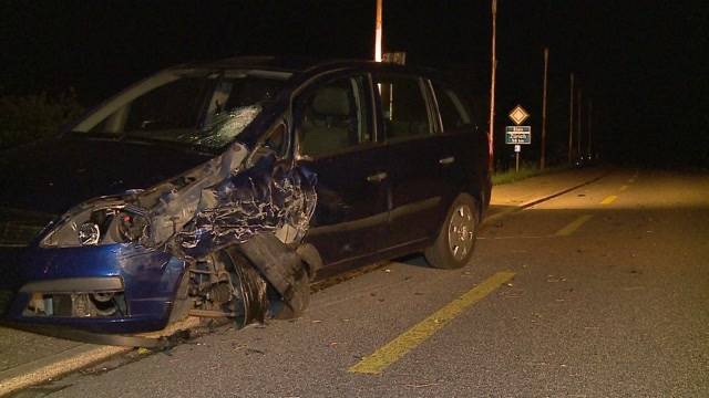 Töff gegen Auto