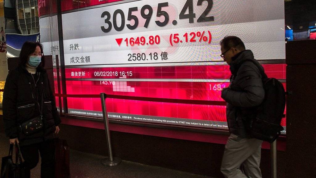 Die Börsen in Asien folgen der Wall Street mit deutlichen Abschlägen. (Archivbild)