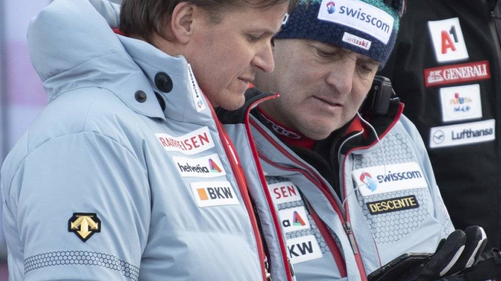 Alpin-Direktor Stéphane Cattin (rechts, im Gespräch mit Swiss-Ski-Präsident Urs Lehmann) verlässt den Schweizer Ski-Verband