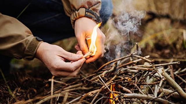 Iglu und Feuer: Das wird ein Abenteuer