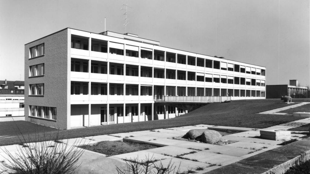So sah der Ursprungsbau für das St. Galler Kinderspital in den 1960-er Jahren aus. Danach kamen weitere Gebäude dazu.