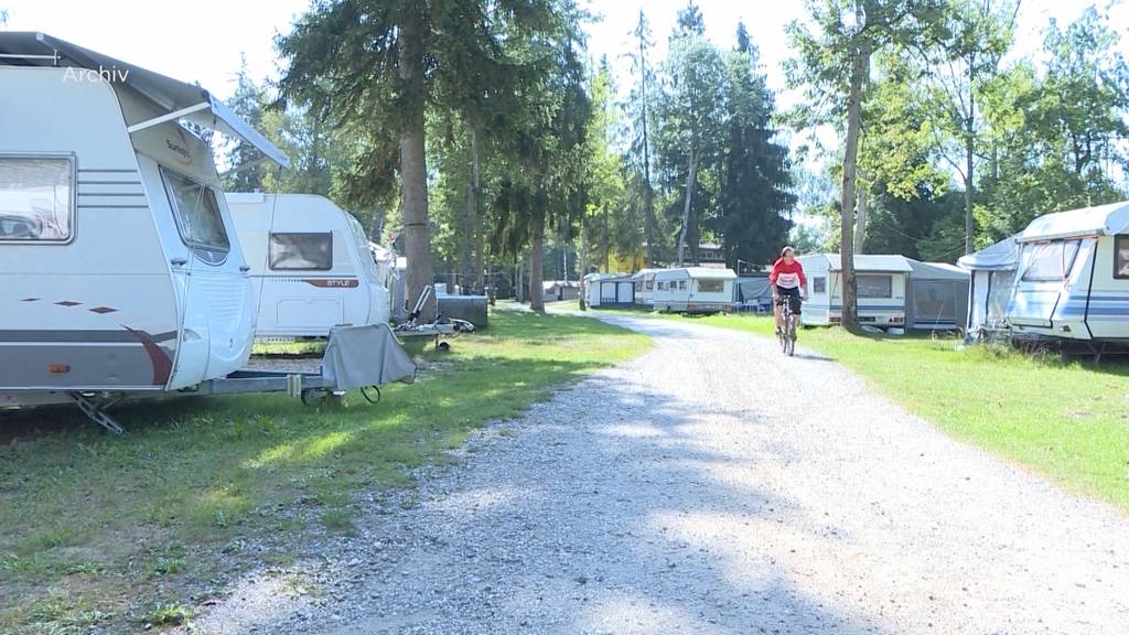 Grossrat setzt sich für den Campingplatz Gampelen ein