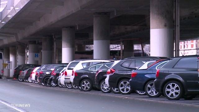 Parkieren in Zürich soll teurer werden