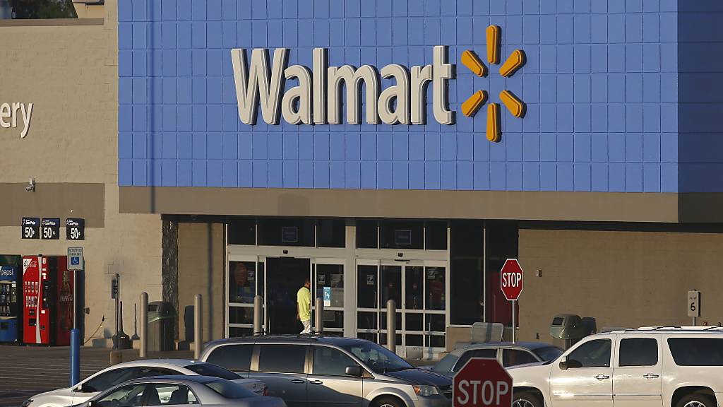 Nach Walmart haben sich in den USA zahlreiche Einzelhändler einer Initiative gegen das offene Tragen von Waffen in ihren Geschäften angeschlossen. (Archivbild)