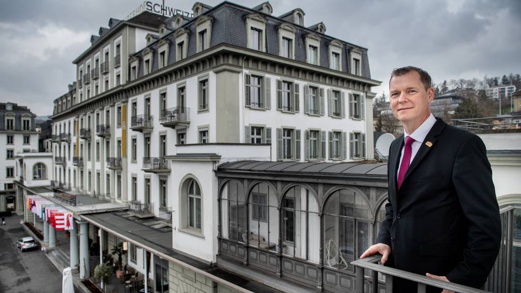 Direktor Clemens Hunziker verlässt das Hotel Schweizerhof Luzern