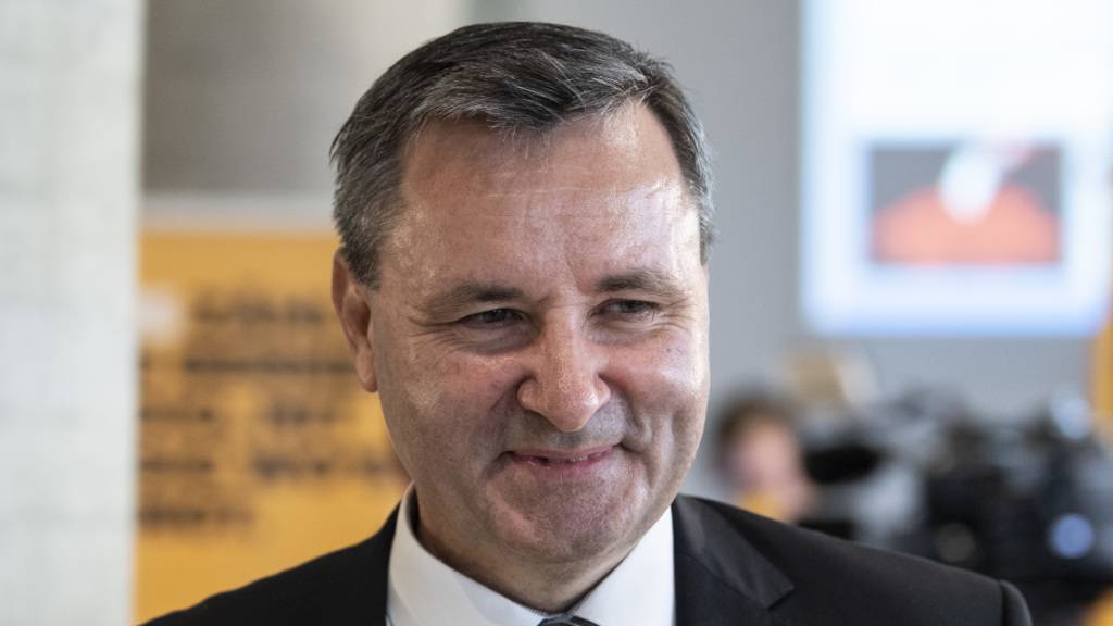 Werner Salzmann (SVP) kandidierte 2022 für den Bundesrat, musste sich aber gegen Albert Rösti geschlagen geben.