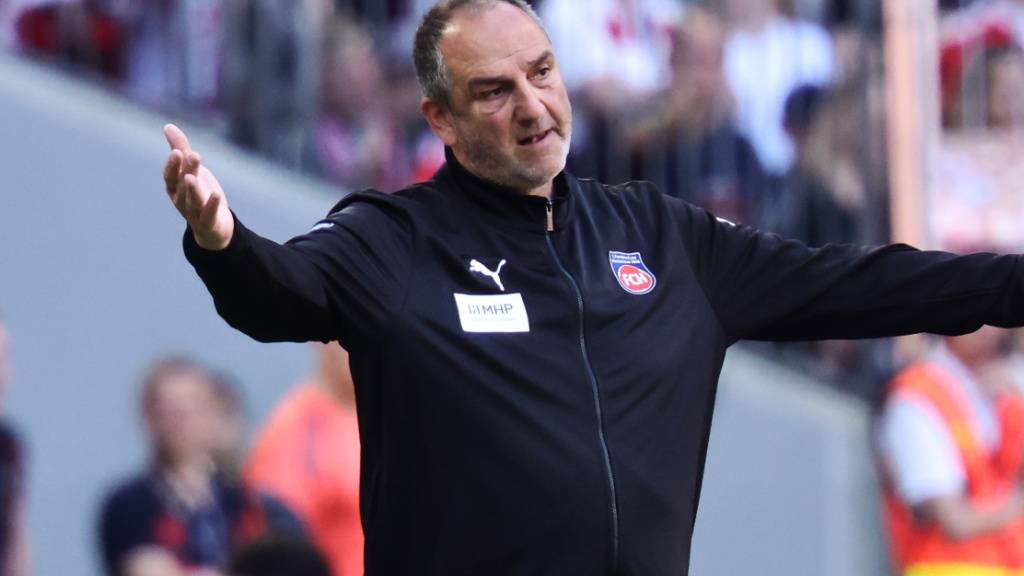 Heidenheim mit Trainer Frank Schmidt steigt aus der Bundesliga ab