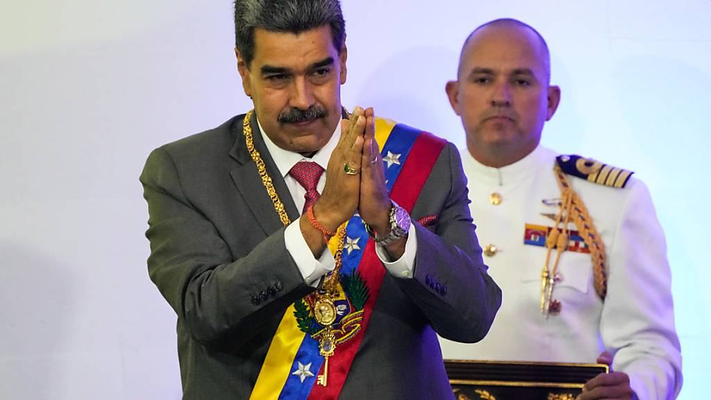 Venezuelas Präsident Nicolas Maduro bei einer Rede vor der Nationalversammlung. Foto: Ariana Cubillos/AP/dpa
