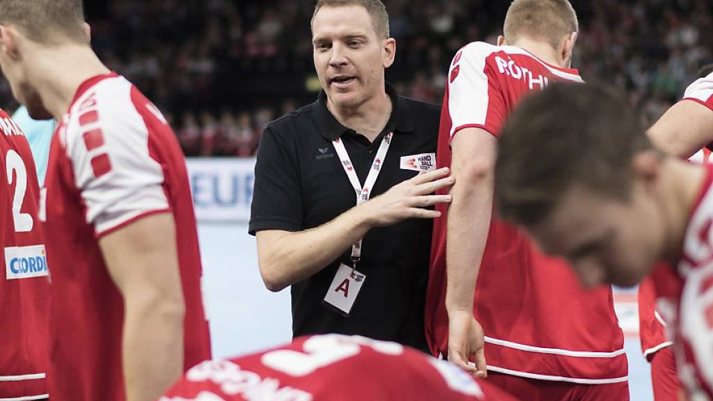 Nationaltrainer Michael Suter coachte die Schweiz auch gegen Rumänien zum Sieg