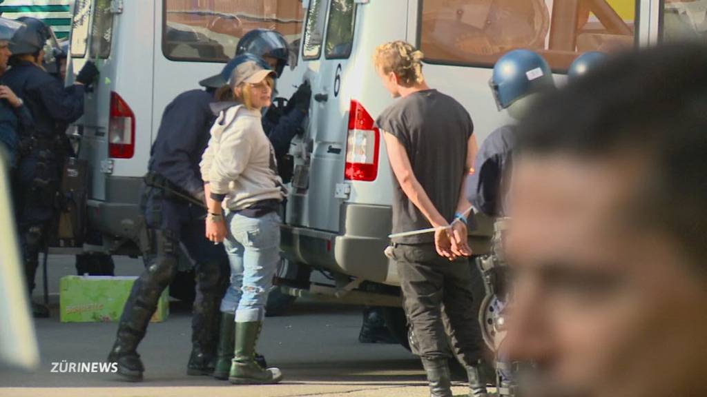 Stadtpolizei Zürich will auch künftig einkesseln