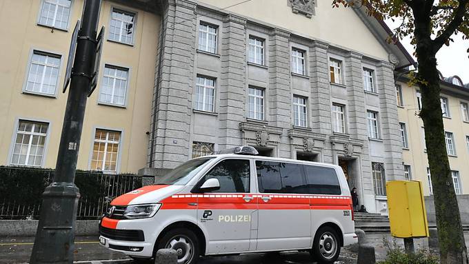 HB-Prügler (26) verletzt zwei Frauen in Zürich teils schwer – angeklagt