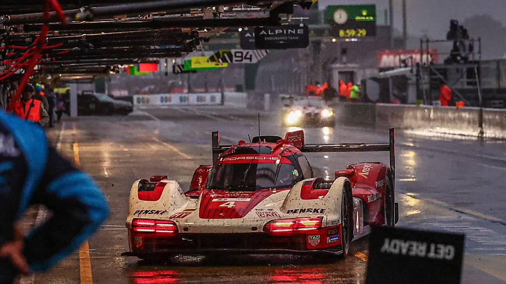 Porsche siegt beim Langstreckenrennen in Fuji