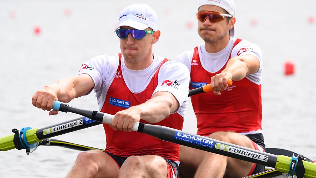 Andrin Gulich (links) und Roman Röösli gehören als Weltmeister im Zweier ohne zu den Favoriten