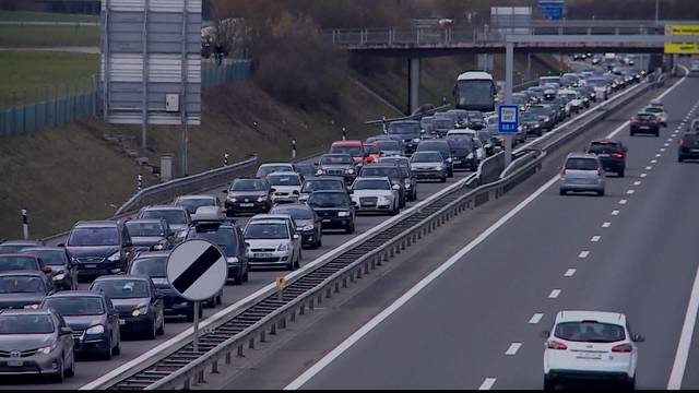 Autobahn soll mehr Spuren bekommen