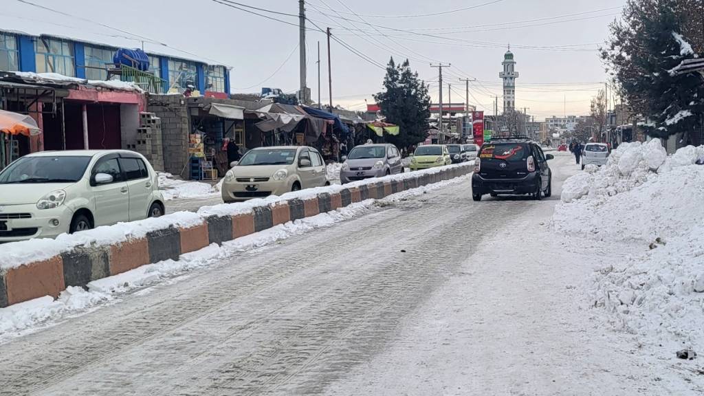 Dutzende Tote und Verletzte nach Schneefällen in Afghanistan