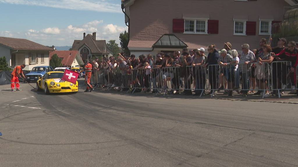 7. Bergsprint Walzenhausen: Oldtimer begeistern Motorsportfans