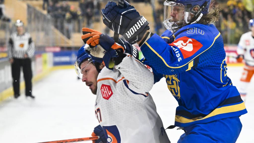 Kristian Tanus (links) spielt in der nächsten Saison für Ajoie